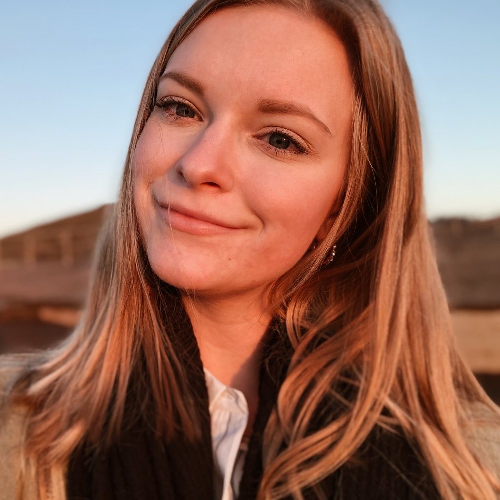 Meet your Posher, Abigail